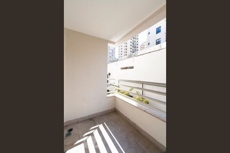 Varanda de apartamento para alugar com 3 quartos, 67m² em Saúde, São Paulo