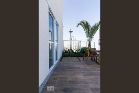 Apartamento à venda com 43m², 1 quarto e 1 vagaDucha da Piscina na cobertura 