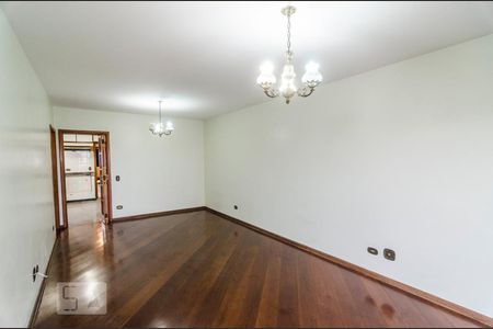 Apartamento para alugar com 121m², 3 quartos e 2 vagasSala