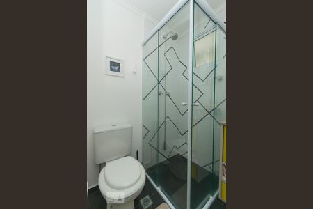 Banheiro de apartamento para alugar com 2 quartos, 71m² em Jardim da Glória, São Paulo