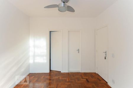 Apartamento à venda com 125m², 3 quartos e 1 vaga Apartamento à venda com 125m², 3 quartos e 1 vagaSuíte