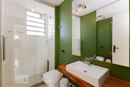 Apartamento à venda com 125m², 3 quartos e 1 vaga Apartamento à venda com 125m², 3 quartos e 1 vagaSuíte banheiro
