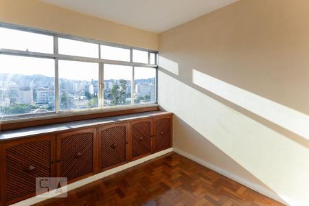 Apartamento à venda com 125m², 3 quartos e 1 vaga Apartamento à venda com 125m², 3 quartos e 1 vagaQuarto 1
