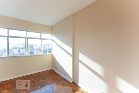 Apartamento à venda com 125m², 3 quartos e 1 vaga Apartamento à venda com 125m², 3 quartos e 1 vagaQuarto 2