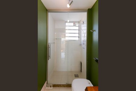 Apartamento à venda com 125m², 3 quartos e 1 vaga Apartamento à venda com 125m², 3 quartos e 1 vagaSuíte banheiro