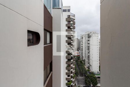 Vista de apartamento à venda com 2 quartos, 59m² em Indianópolis, São Paulo