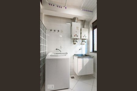 Apartamento para alugar com 85m², 3 quartos e 1 vagaÁrea de serviço