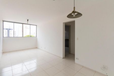 Sala de apartamento à venda com 3 quartos, 68m² em Vila Alexandria, São Paulo
