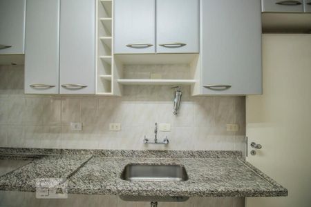 Apartamento para alugar com 95m², 2 quartos e 1 vagaCozinha