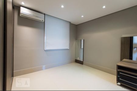 Suíte de apartamento à venda com 2 quartos, 95m² em Tamboré, Barueri