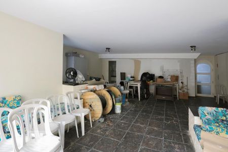 Apartamento à venda com 75m², 2 quartos e 1 vagaÁrea comum - Salão de festas