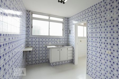 Apartamento à venda com 75m², 2 quartos e 1 vagaCozinha