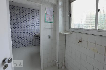 Apartamento à venda com 75m², 2 quartos e 1 vagaÁrea de Serviço