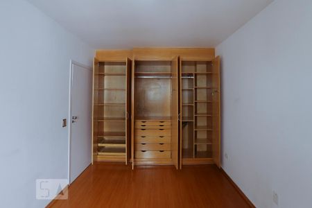 Apartamento à venda com 75m², 2 quartos e 1 vagaQuarto 2