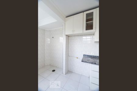 Cozinha de apartamento para alugar com 2 quartos, 60m² em Vila Paulista, São Paulo