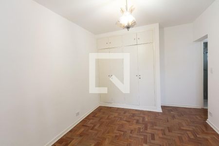 Apartamento à venda com 115m², 3 quartos e 2 vagas Apartamento à venda com 115m², 3 quartos e 2 vagasSuíte