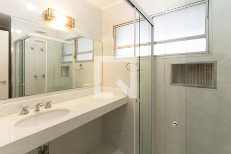 Apartamento à venda com 115m², 3 quartos e 2 vagas Apartamento à venda com 115m², 3 quartos e 2 vagasBanheiro da Suíte