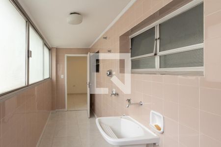 Apartamento à venda com 115m², 3 quartos e 2 vagas Apartamento à venda com 115m², 3 quartos e 2 vagasÁrea de Serviço