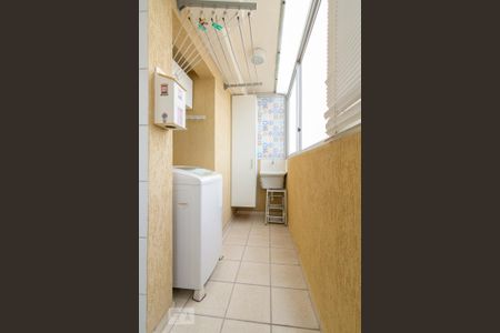 Apartamento à venda com 57m², 1 quarto e 1 vagaArea de serviço 