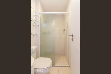 Apartamento à venda com 57m², 1 quarto e 1 vagaBox do Banheiro 