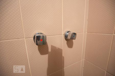 Apartamento à venda com 137m², 3 quartos e 1 vagaDetalhe banheiro