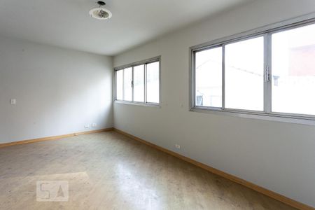Sala de apartamento para alugar com 2 quartos, 85m² em Indianópolis, São Paulo
