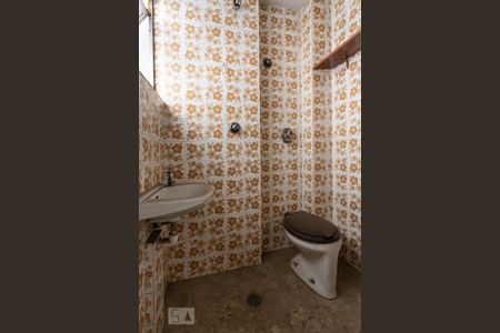 Apartamento para alugar com 85m², 2 quartos e 1 vaga Apartamento para alugar com 85m², 2 quartos e 1 vagaBanheiro de serviço