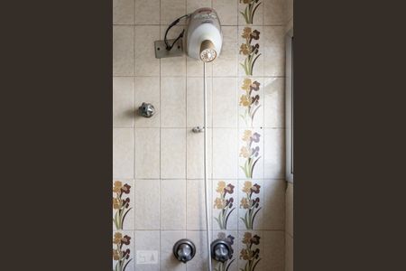 Apartamento para alugar com 85m², 2 quartos e 1 vaga Apartamento para alugar com 85m², 2 quartos e 1 vagaBanheiro da suíte