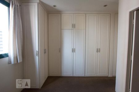 Apartamento à venda com 74m², 2 quartos e 2 vagasSuite