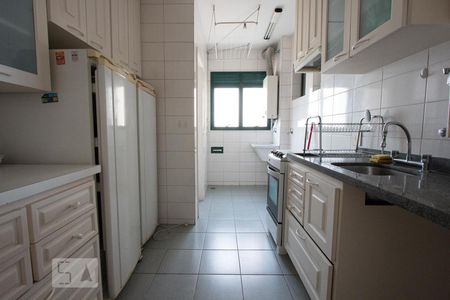 Apartamento à venda com 74m², 2 quartos e 2 vagasCozinha