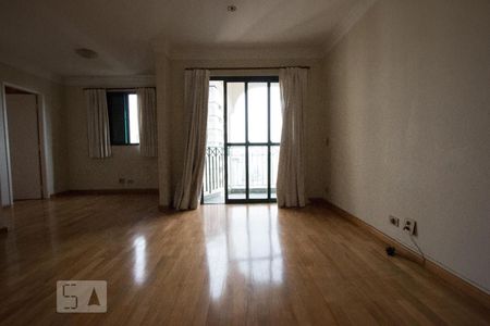 Apartamento à venda com 74m², 2 quartos e 2 vagasSala