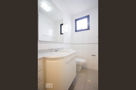 Apartamento à venda com 168m², 3 quartos e 3 vagasBanheiro Suite 2