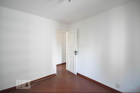 Apartamento para alugar com 170m², 3 quartos e 3 vagas Apartamento para alugar com 170m², 3 quartos e 3 vagasQuarto 1