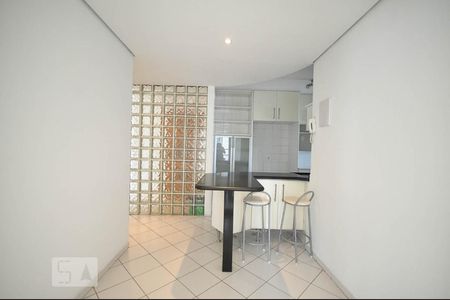 Apartamento para alugar com 170m², 3 quartos e 3 vagas Apartamento para alugar com 170m², 3 quartos e 3 vagasCozinha