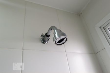 Banheiro da suíte de kitnet/studio para alugar com 1 quarto, 62m² em Melville Empresarial Ii, Barueri