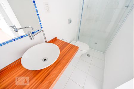Banheiro de apartamento para alugar com 1 quarto, 60m² em Sumaré, São Paulo