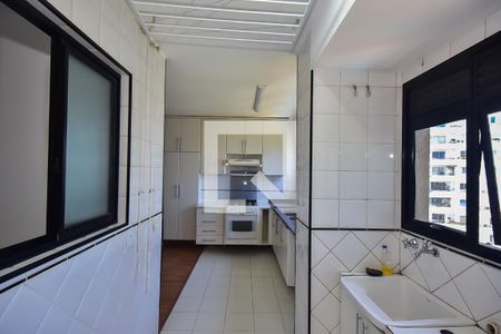 Apartamento para alugar com 163m², 3 quartos e 3 vagasÁrea de Serviço