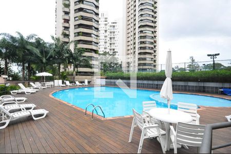 Apartamento para alugar com 163m², 3 quartos e 3 vagasÁrea comum