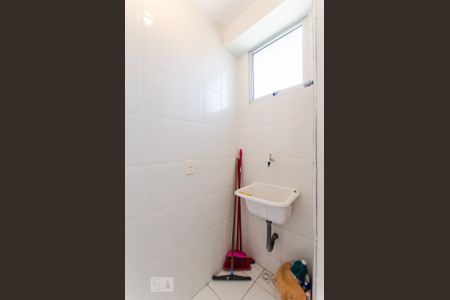 Área de serviço de apartamento para alugar com 2 quartos, 52m² em Ouro Preto, Belo Horizonte