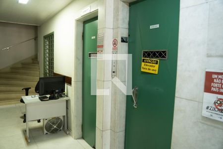 Hall de Entrada de apartamento para alugar com 1 quarto, 55m² em Botafogo, Rio de Janeiro