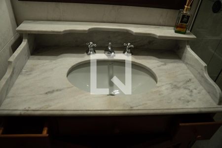 Banheiro de apartamento para alugar com 1 quarto, 55m² em Botafogo, Rio de Janeiro