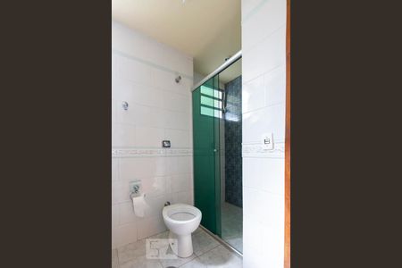 Banheiro social de apartamento à venda com 2 quartos, 65m² em Vila Parque Jabaquara, São Paulo