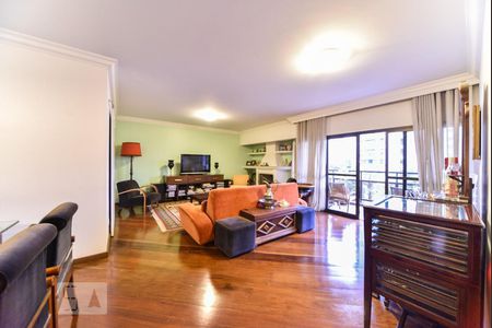 Sala de apartamento para alugar com 4 quartos, 217m² em Planalto Paulista, São Paulo
