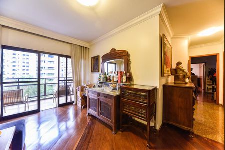 Sala de apartamento para alugar com 4 quartos, 217m² em Planalto Paulista, São Paulo