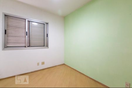 Quarto 2 de apartamento para alugar com 3 quartos, 70m² em Jaguaré, São Paulo