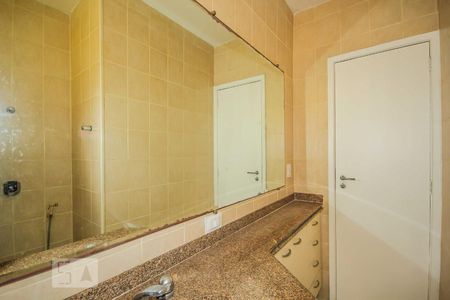 Banheiro de apartamento para alugar com 2 quartos, 99m² em Copacabana, Rio de Janeiro