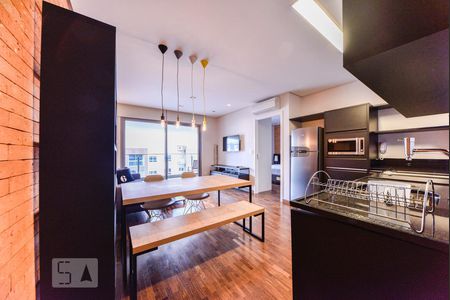 Sala de apartamento à venda com 1 quarto, 68m² em Vila Nova Conceição, São Paulo