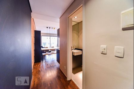 Sala de apartamento à venda com 1 quarto, 68m² em Vila Nova Conceição, São Paulo