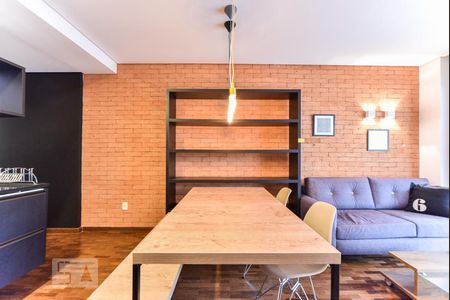 Sala de apartamento à venda com 1 quarto, 68m² em Vila Nova Conceição, São Paulo