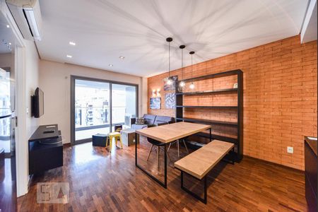 Sala de apartamento à venda com 1 quarto, 68m² em Vila Nova Conceição, São Paulo